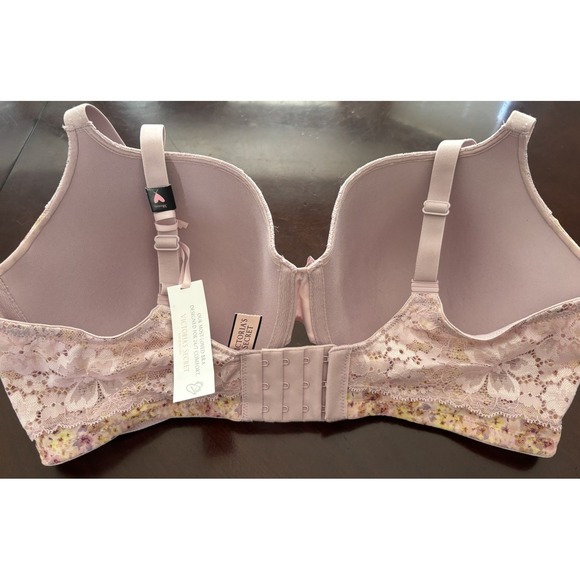 2- NWT Victoria's Secret 38DDD Body by Victoria Padded Push Up Bras - Picture 4 of 14